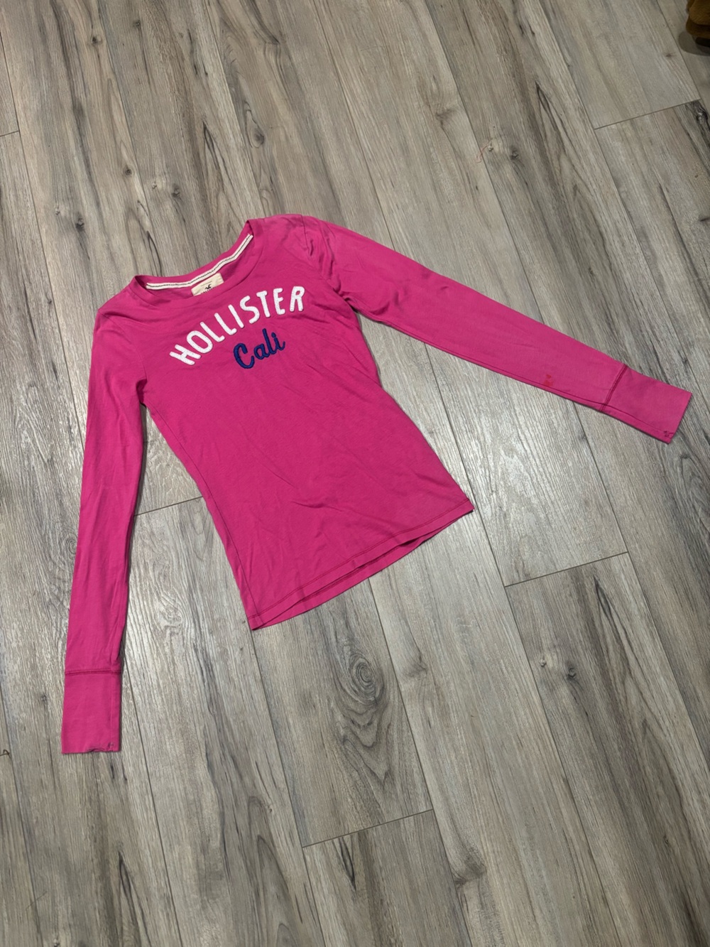 Y2K Women’s Small Hollister Hot Pink Long Sleeve Logo Shirt
